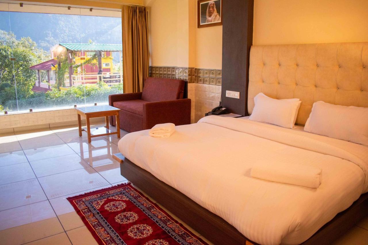 Mvt Guesthouse & Restaurant Rishīkesh Екстериор снимка