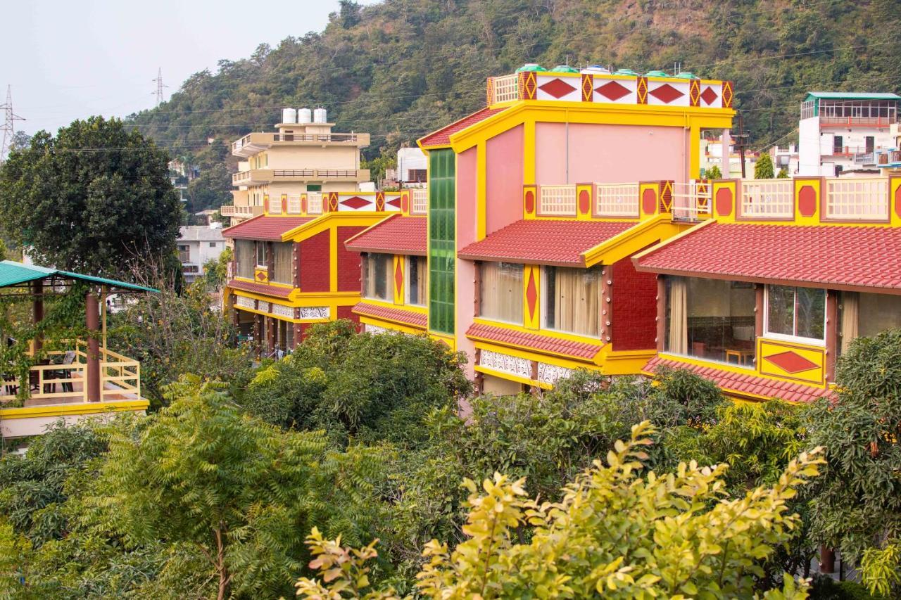 Mvt Guesthouse & Restaurant Rishīkesh Екстериор снимка